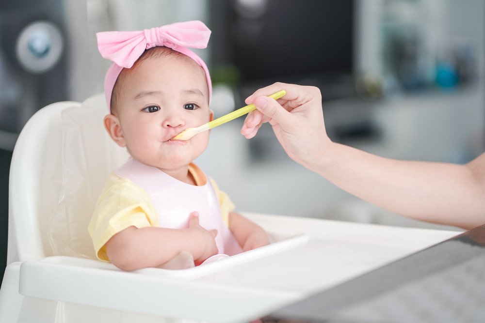 Panduan Lengkap MPASI Bayi untuk Tumbuh Kembang Optimal